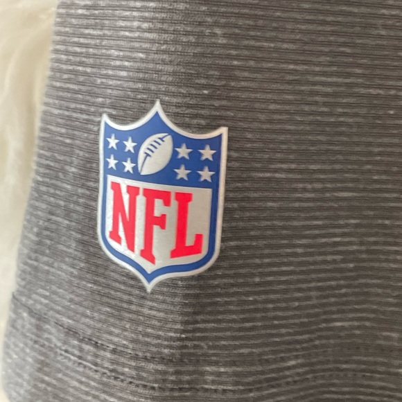 Tampa Bay Buccaneers Nike Dri-Fit On Field Apparel Men’s Short Sleeve Polo Shirt - Picture 5 of 8